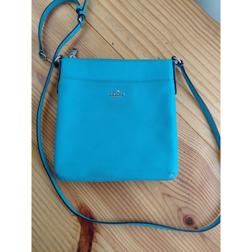 Coach Hipster Pebbled Leather Crossbody Bag Adjustable Strap Blue